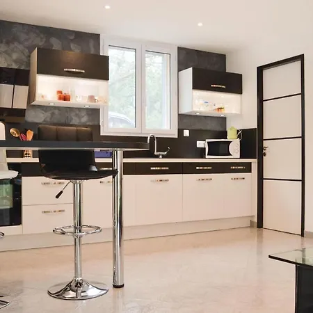 Holiday home Awesome In Di Paraso With Wifi