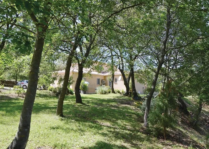 In Di Paraso With Wifi 度假居 *